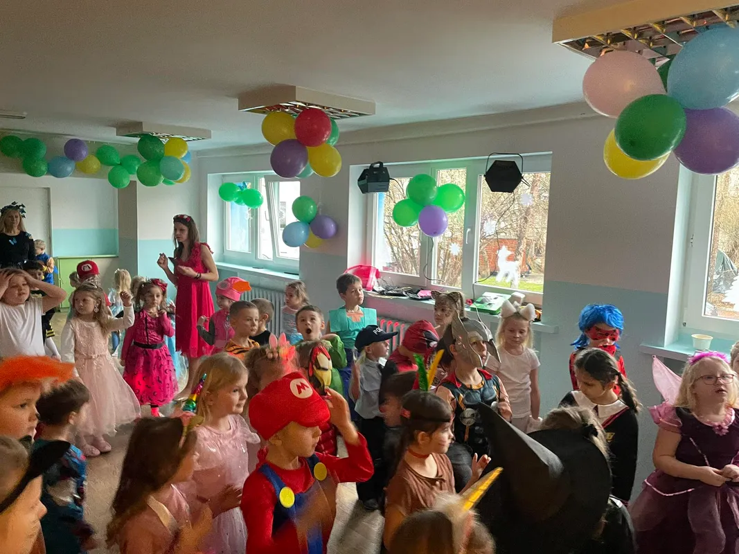 Zdjęcie z albumu Bal karnawałowy "Tajemniczy Ogród"