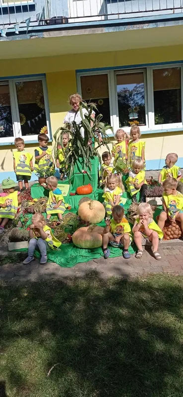 Zdjęcie z albumu Święto Plonów - przedszkolne dożynki